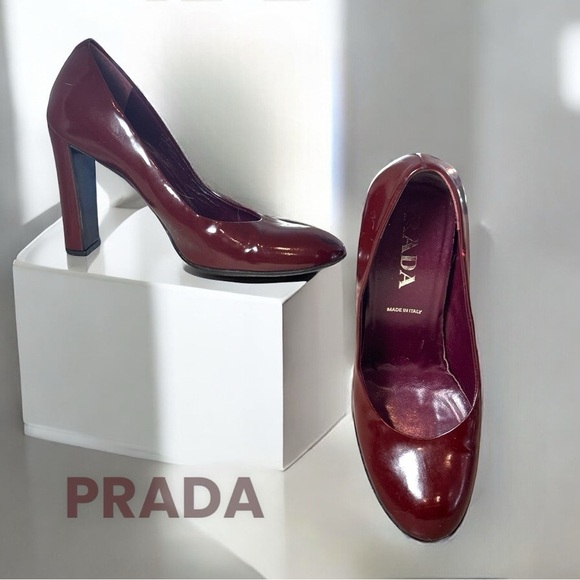 PRADA-DESIGNER- Burgundy Leather-Heel Pumps Sz 6 Casual Elegance. - Picture 1 of 6